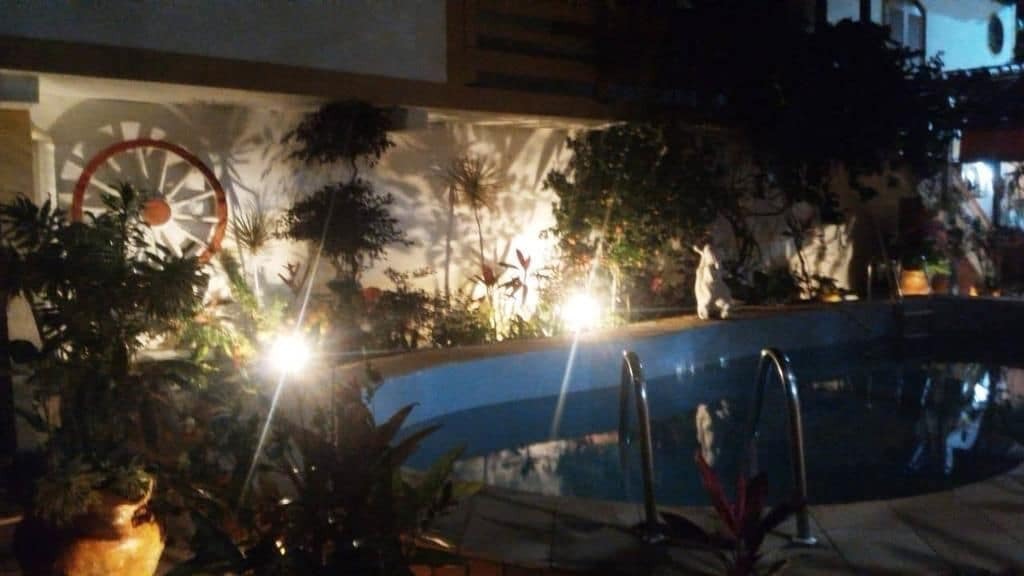 Aloha Hostel Кабу-Фріу Екстер'єр фото